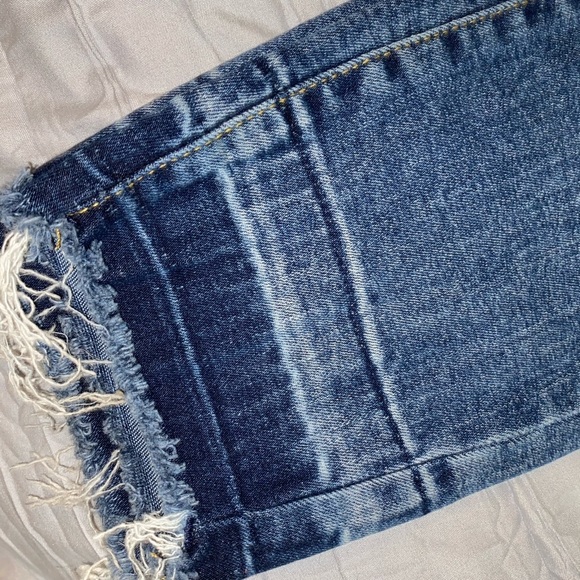 Universal Thread Jeans - Picture 2 of 3